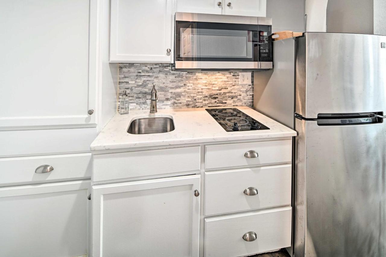 Beachfront Condo In Myrtle Beach With Pool Access Eksteriør bilde