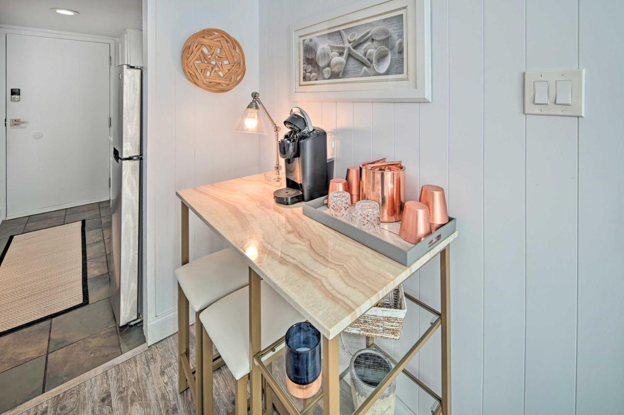 Beachfront Condo In Myrtle Beach With Pool Access Eksteriør bilde