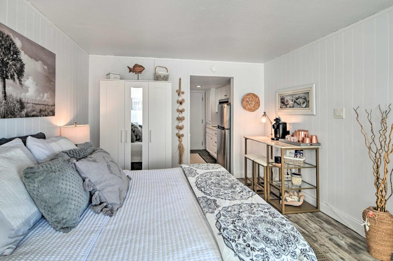Beachfront Condo In Myrtle Beach With Pool Access Eksteriør bilde